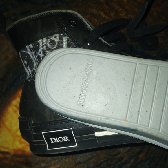 Designer shoes - Picture 3 of 6